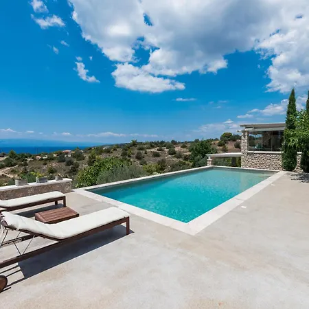 Myrtoan Pelagos Порто Хели