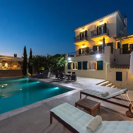 Myrtoan Pelagos Villa