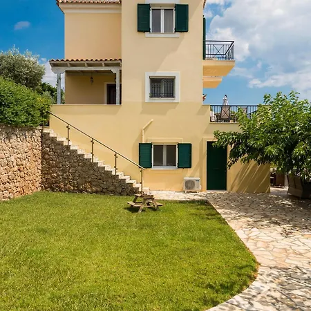 Myrtoan Pelagos Villa *