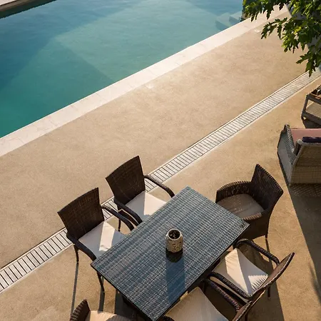 Villa Myrtoan Pelagos