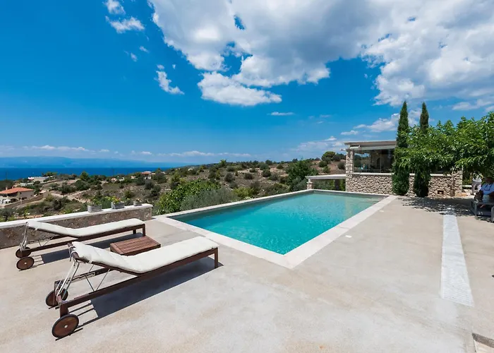 Myrtoan Pelagos Porto Cheli