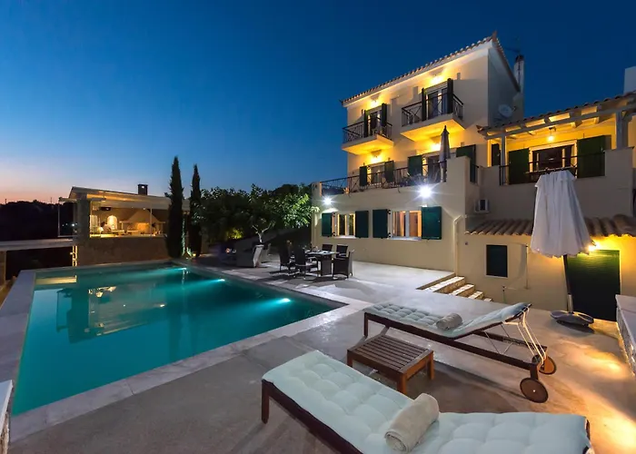 Myrtoan Pelagos Villa